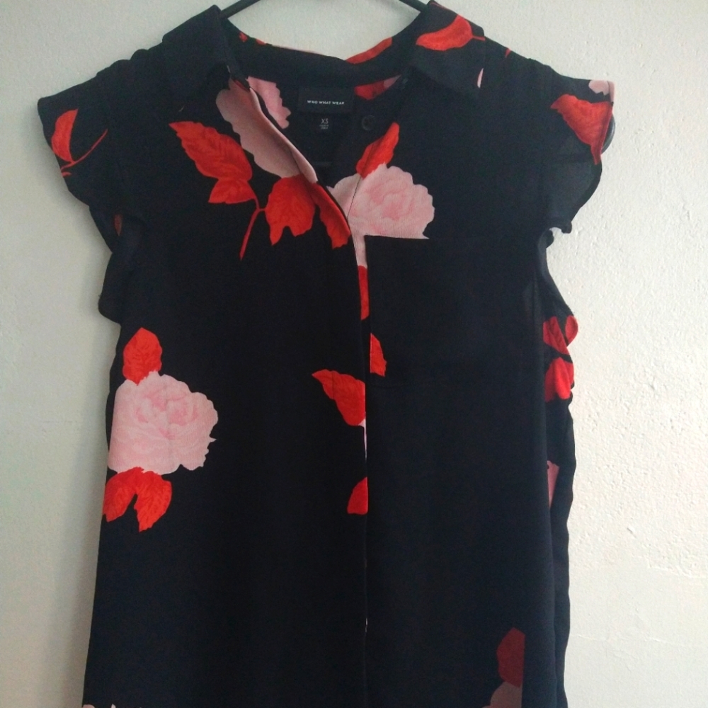 Women's floral blouse
